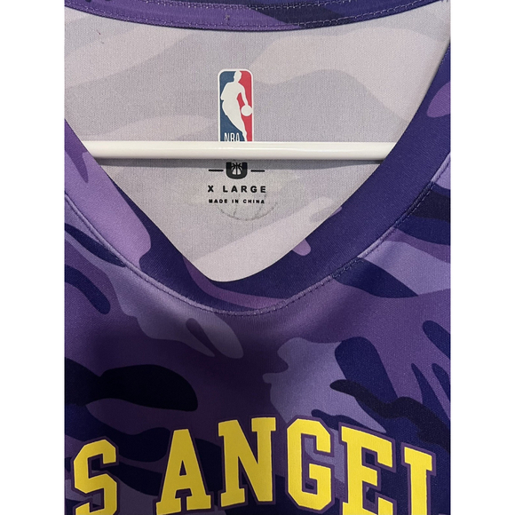 NBA LA Lakers Jersey Shirt Mens XL Purple Camo LeBron James Basketball Tank Top - Picture 3 of 5